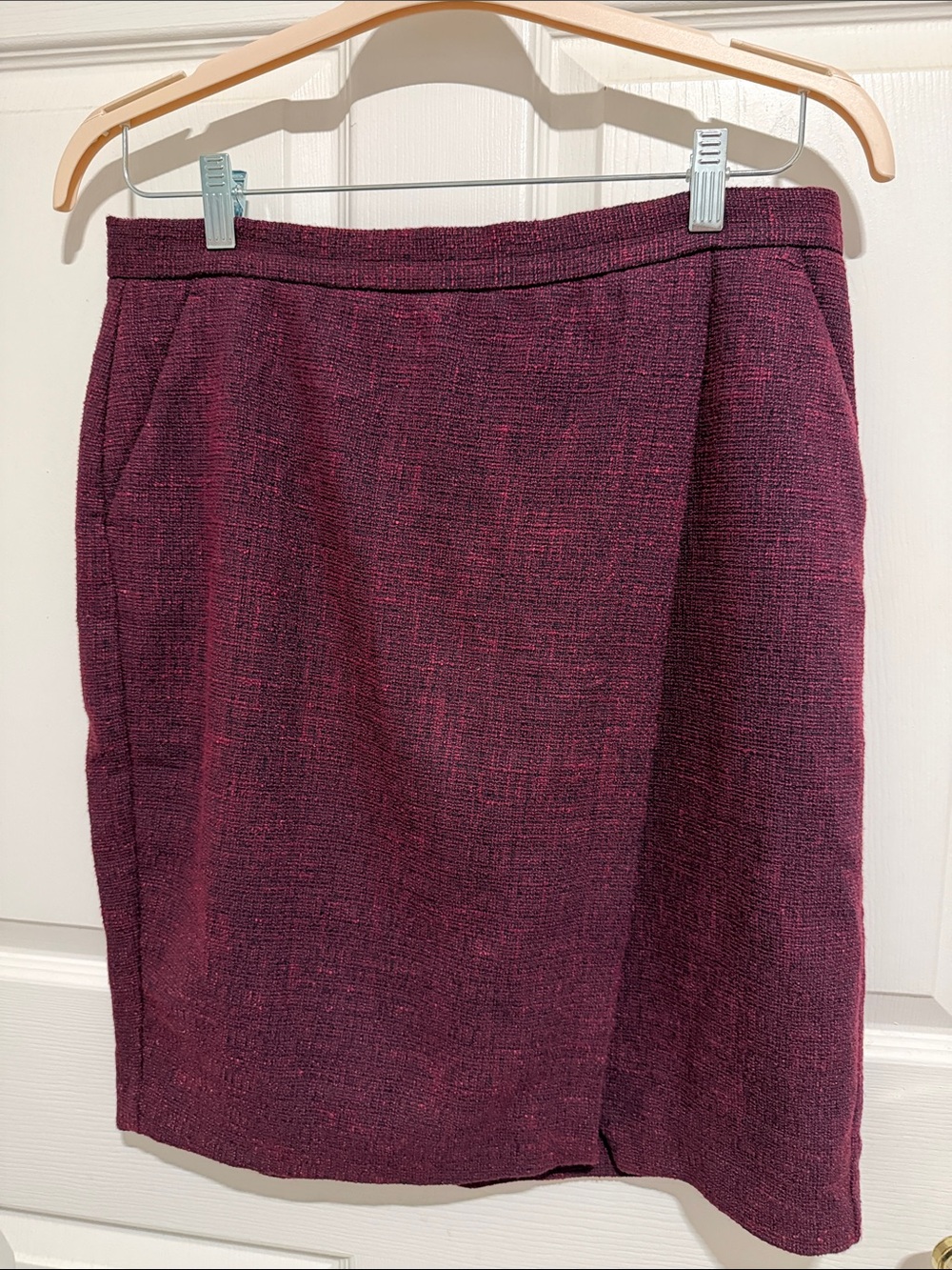 Banana Republic Plum Textured Pencil Skirt